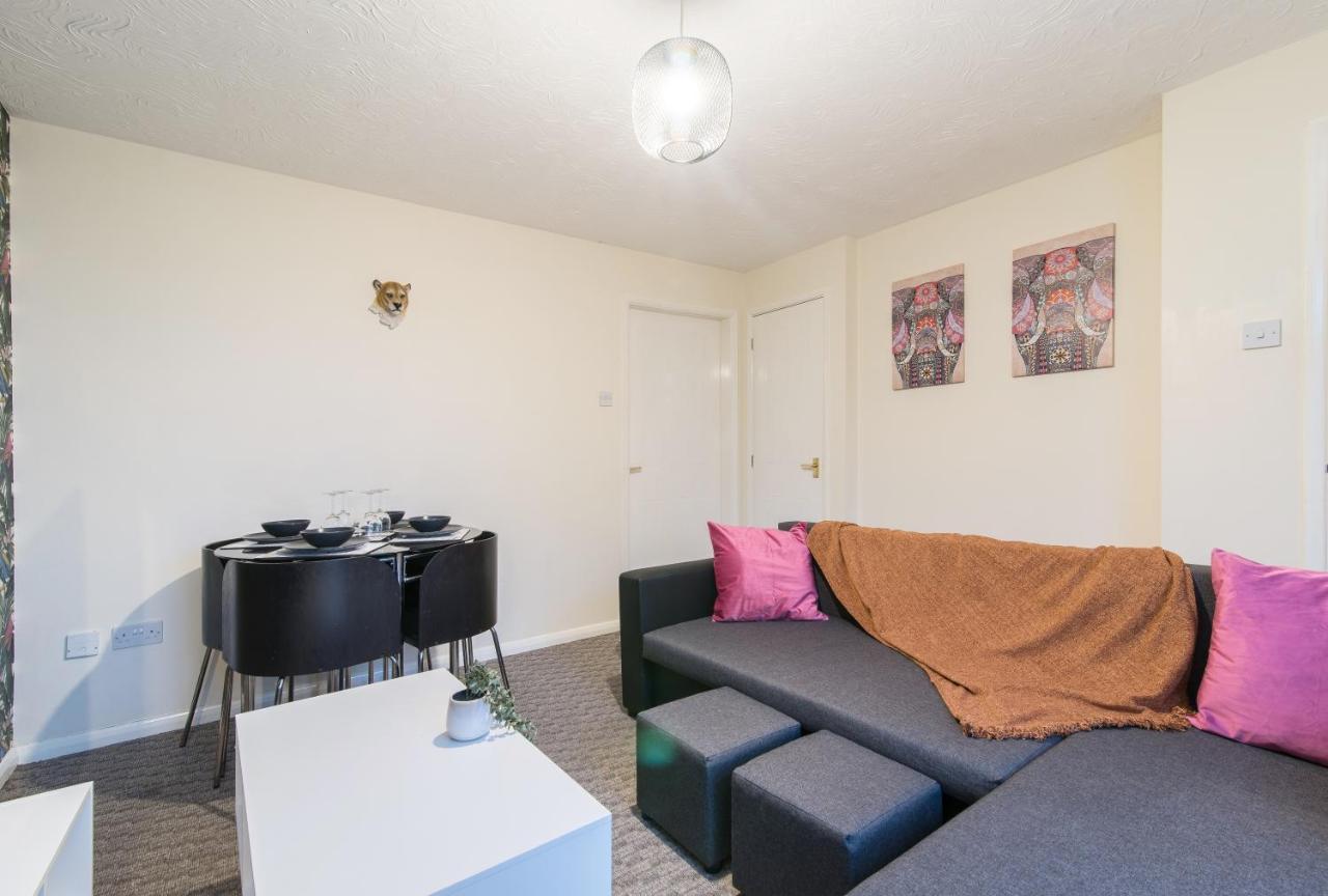 Coventry- Perchfoot 3 Bedroom Contractor And Pet-Friendly Spacious House By Sublime Stays Extérieur photo